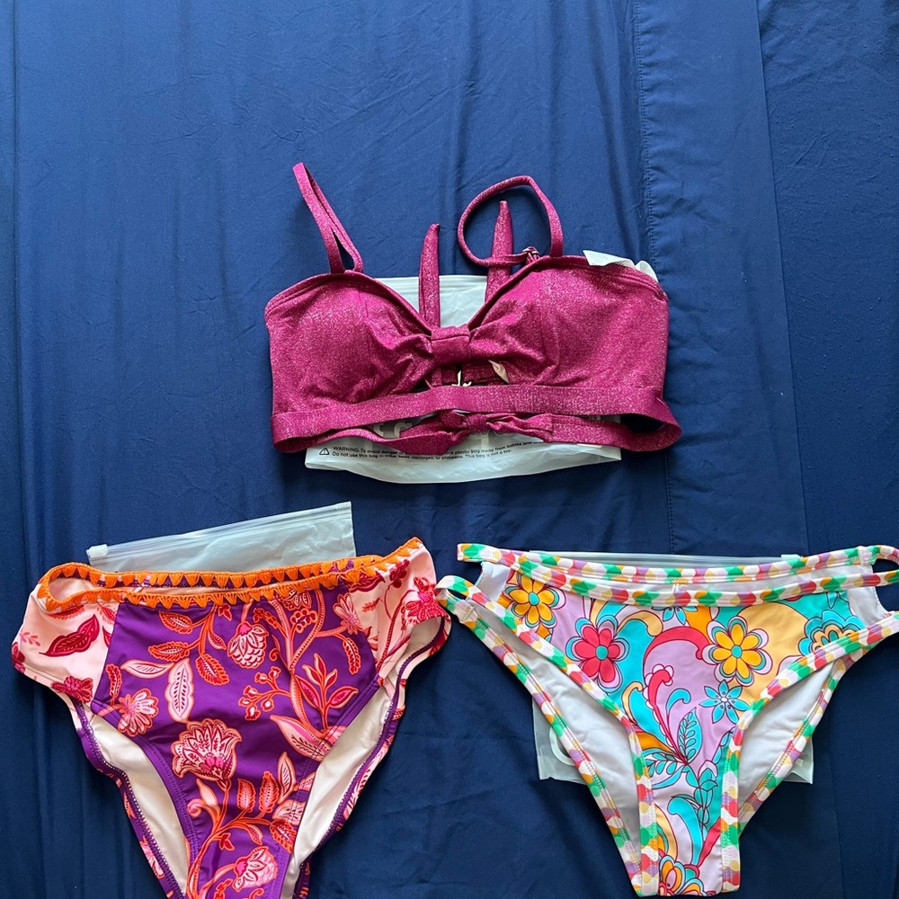Cupshe Pink Swimwear Set with Adjustable Straps
